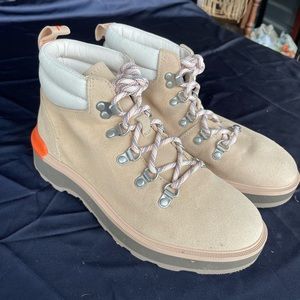 SOREL Hi Line Hiker - Ceramic - Size 7
